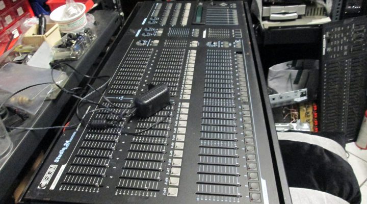 Επισκευή Κονσόλας φωτισμού SGM studio24 scan control lighting console DMX